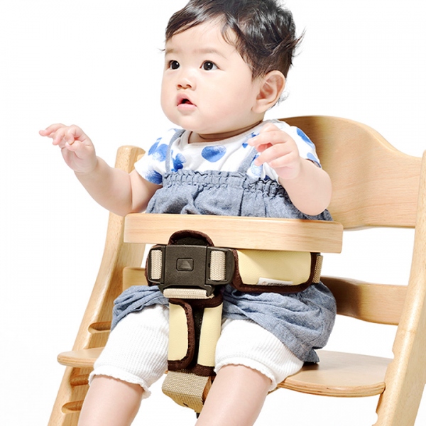 ベビーチェア用 セーフティチェアベルト カバークッション付きの通販情報 家具通販のわくわくランド 本店 ベビーチェア用 セーフティチェアベルト カバークッション付きの通販情報 家具通販のわくわくランド 本店