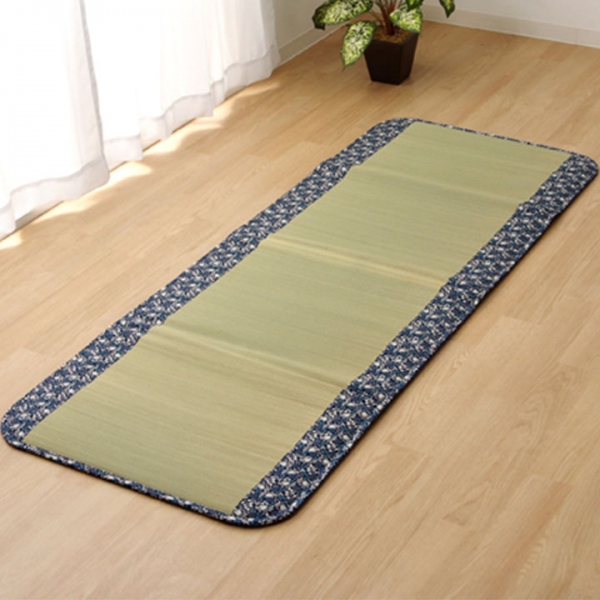 古布マット 05240929_5ce73aef2035d.jpg