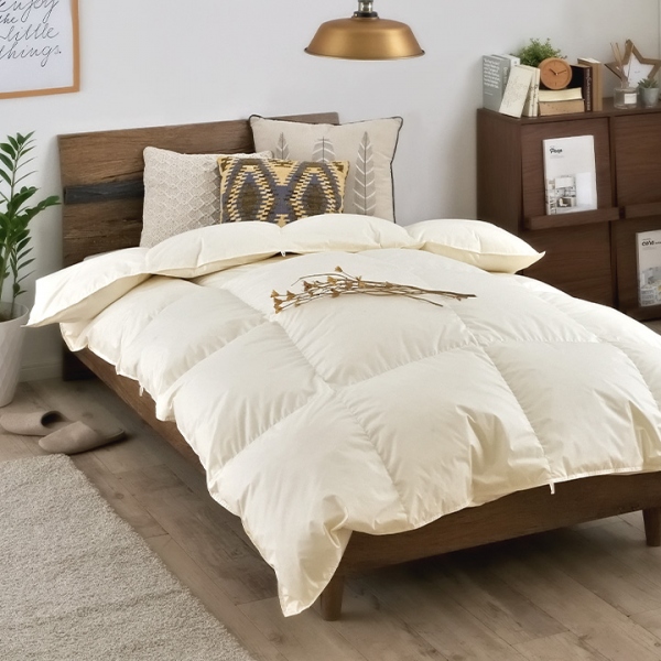 ポーランド産羽毛使用 羽毛掛け布団 SD セミダブルサイズ 170x210cmの