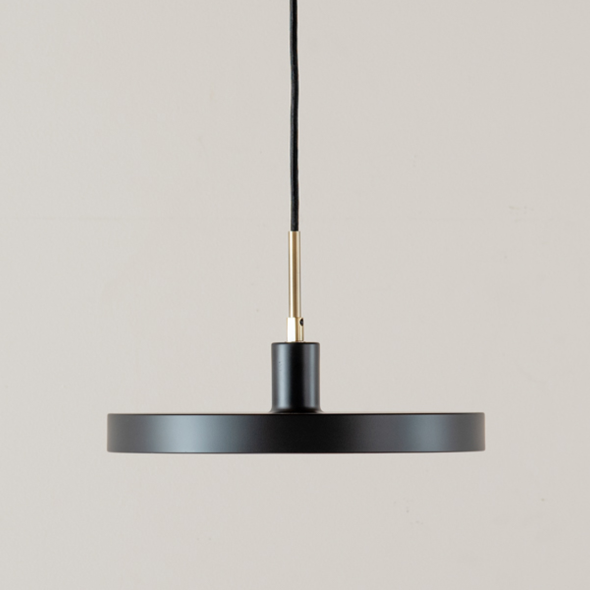 ペンダントライト シーリングライト 天井照明 1灯 LED電球 Lactor