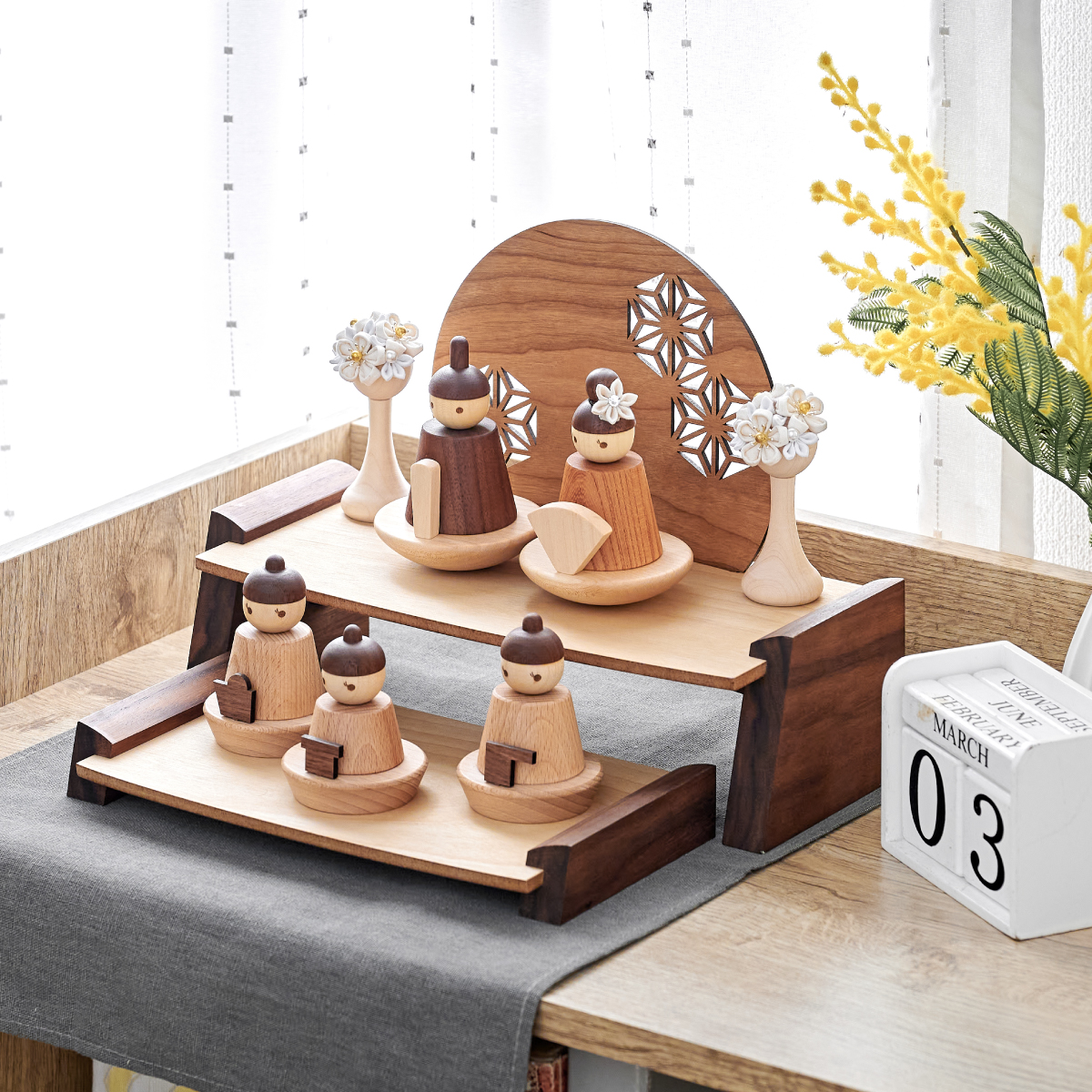 雛人形 二段飾り お雛様 殿 三人官女 木製ひな人形 4点セットの通販